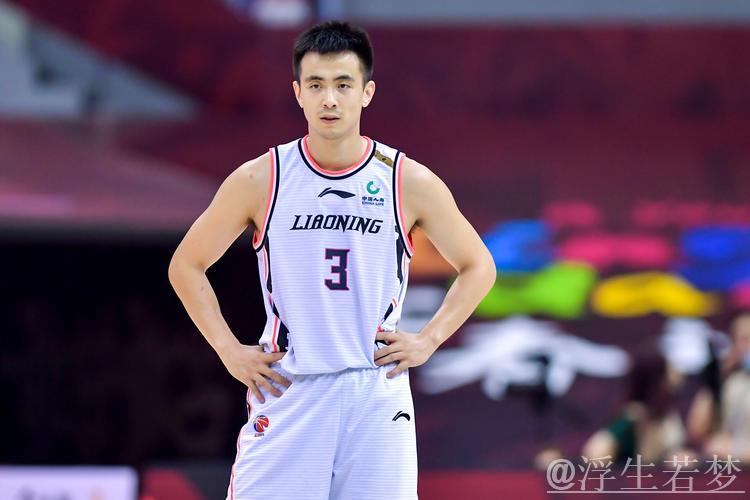 3月31日常规赛:辽宁对阵山东 赵继伟精彩表现 3月31日常规赛:辽宁对阵山东 赵继伟精彩表现